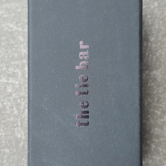 The Tie Bar Lapel Pins - Picture 6 of 7